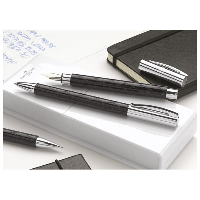 NALIVPERO AMBITION RHOMBUS (F) FABER CASTELL 148921 CRNO