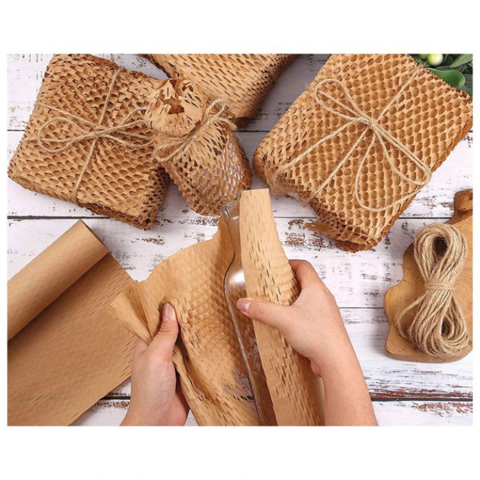 PAPIR OMOTNI SAĆASTI ROLA 80G 50CMX50M "BI WRAP BOX" SMEĐI - U KUTIJI