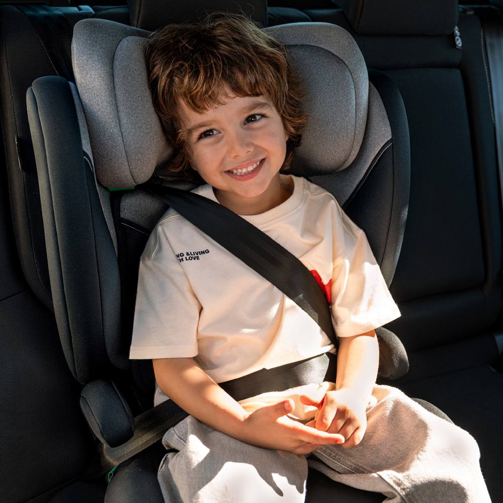 Kinderkraft autosjedalica I-Spark 2 Plus i-Size 15-36 kg (100-150 cm) bez Isofix-a, Black