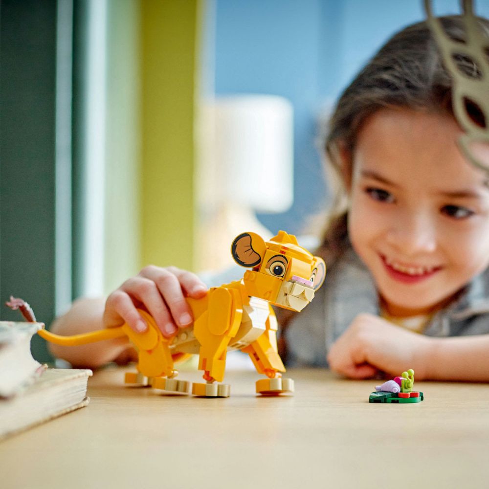 LEGO Disney Classic 43243 Simba, mali kralj lavova