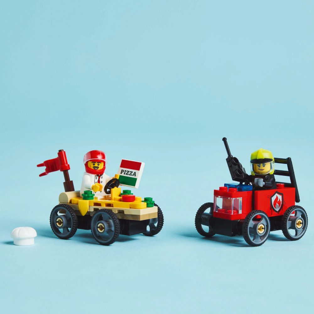 LEGO City 60458 Auto dostavljača pizze vs. vatrogasno vozilo u trci