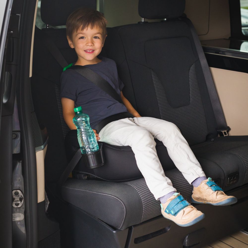 Fillikid Booster/sjedalo za auto s držačem za čašu (125-150 cm), crna