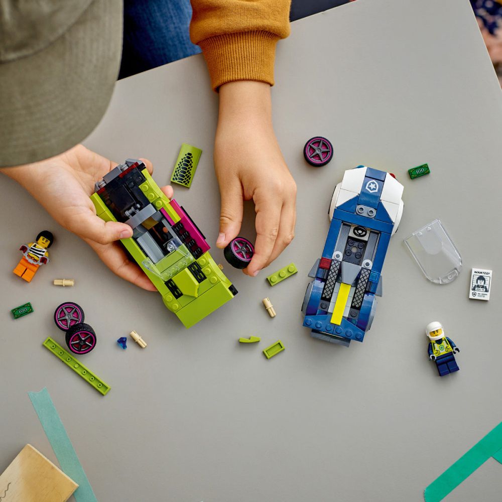 LEGO City 60415 Utrka policijskog i sportskog auta