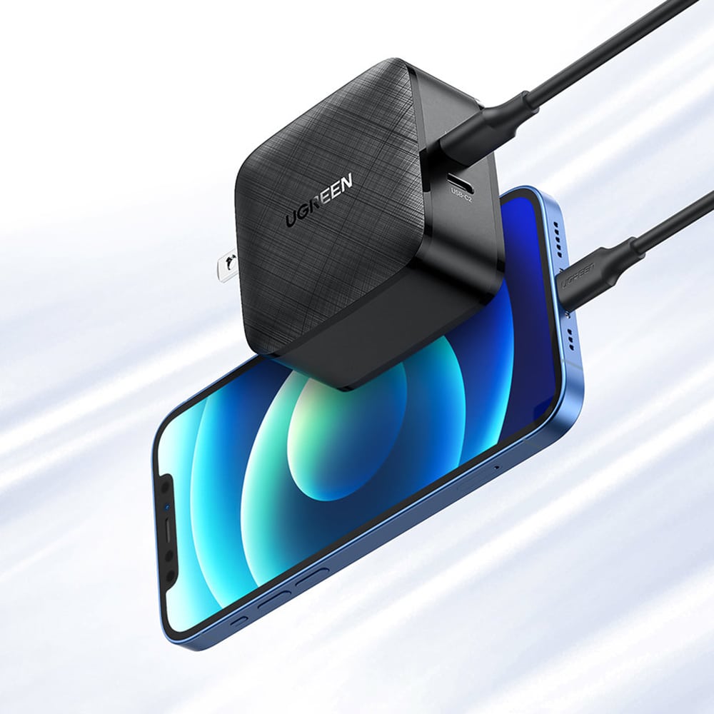 Ugreen - Stenski polnilec (70867) - 2x USB-C, PD, GaN 66W, 3.3A - črn