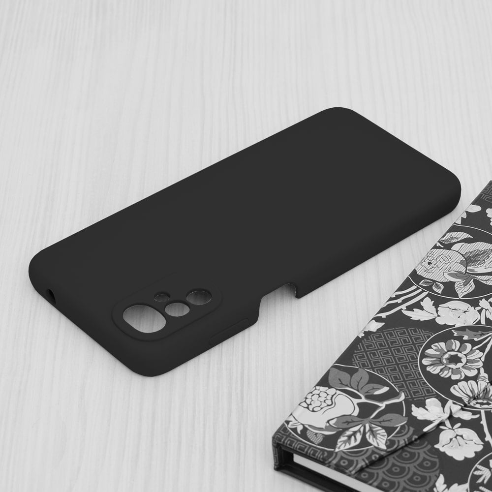 Techsuit Soft Edge Silicone maska za Motorola Moto G22 črna