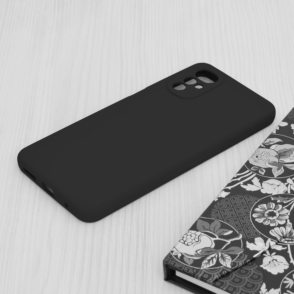 Techsuit Soft Edge Silicone maska za Motorola Moto G22 črna
