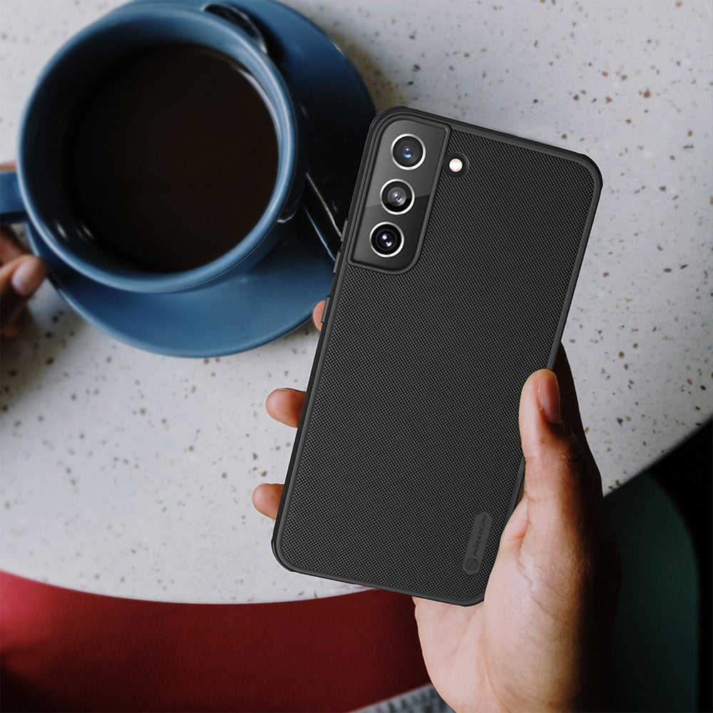 Nillkin - Super Frosted Shield Pro - Samsung Galaxy S22 - črna