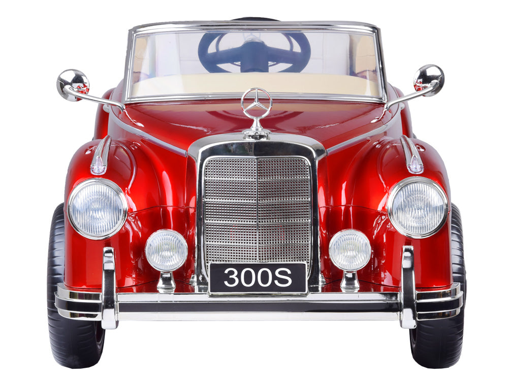 Mercedes-Benz 300s AKU red