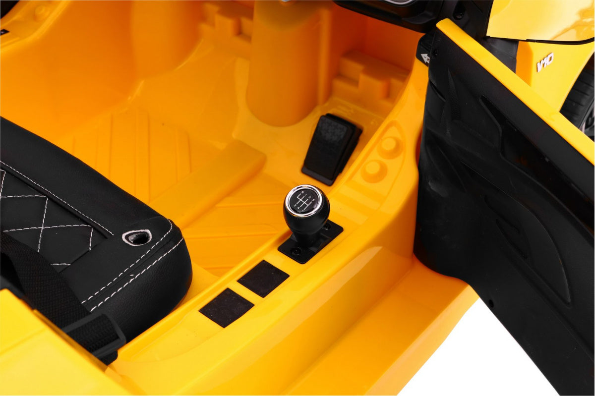 Licencirani auto na akumulator Audi R8 Spyder RS - žuti