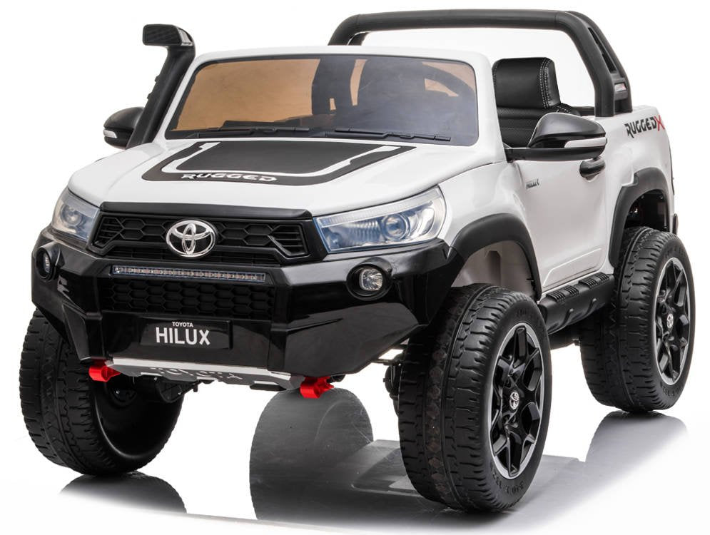 Toyota Hilux AKU dvosjed 4×4 bijela