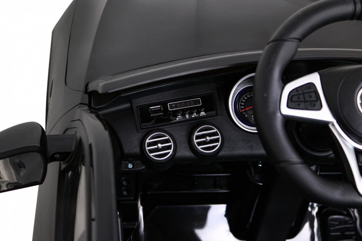 Licencirani auto na akumultor Mercedes Benz GLC63S 4x4 - crni