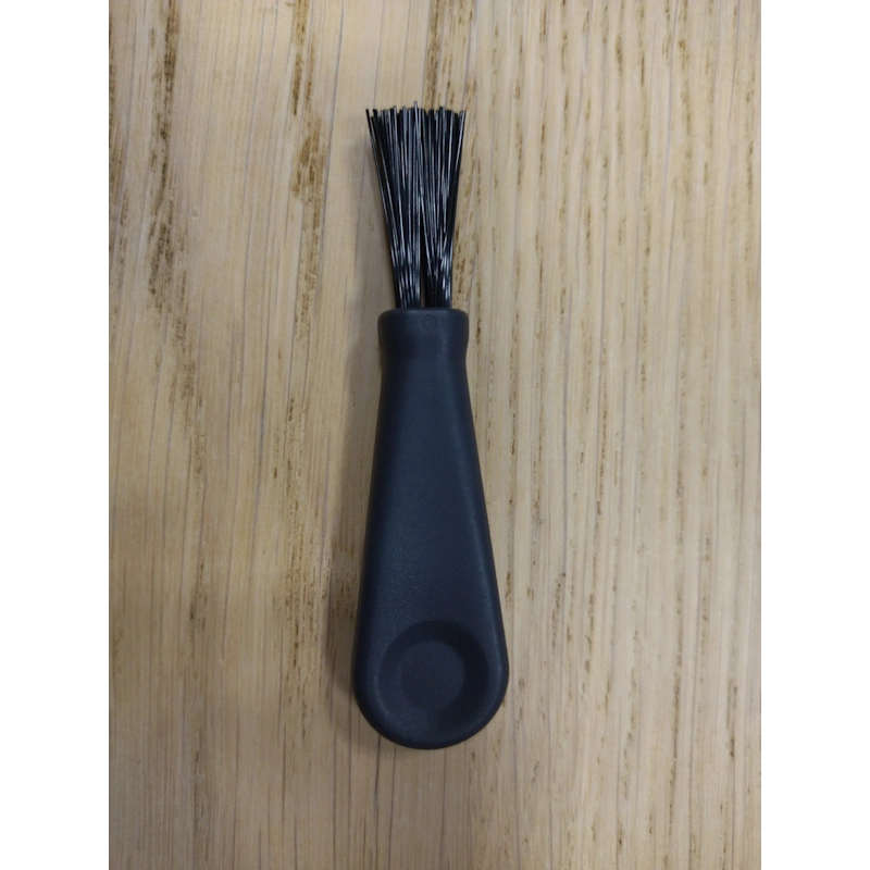 Cleaning brush
