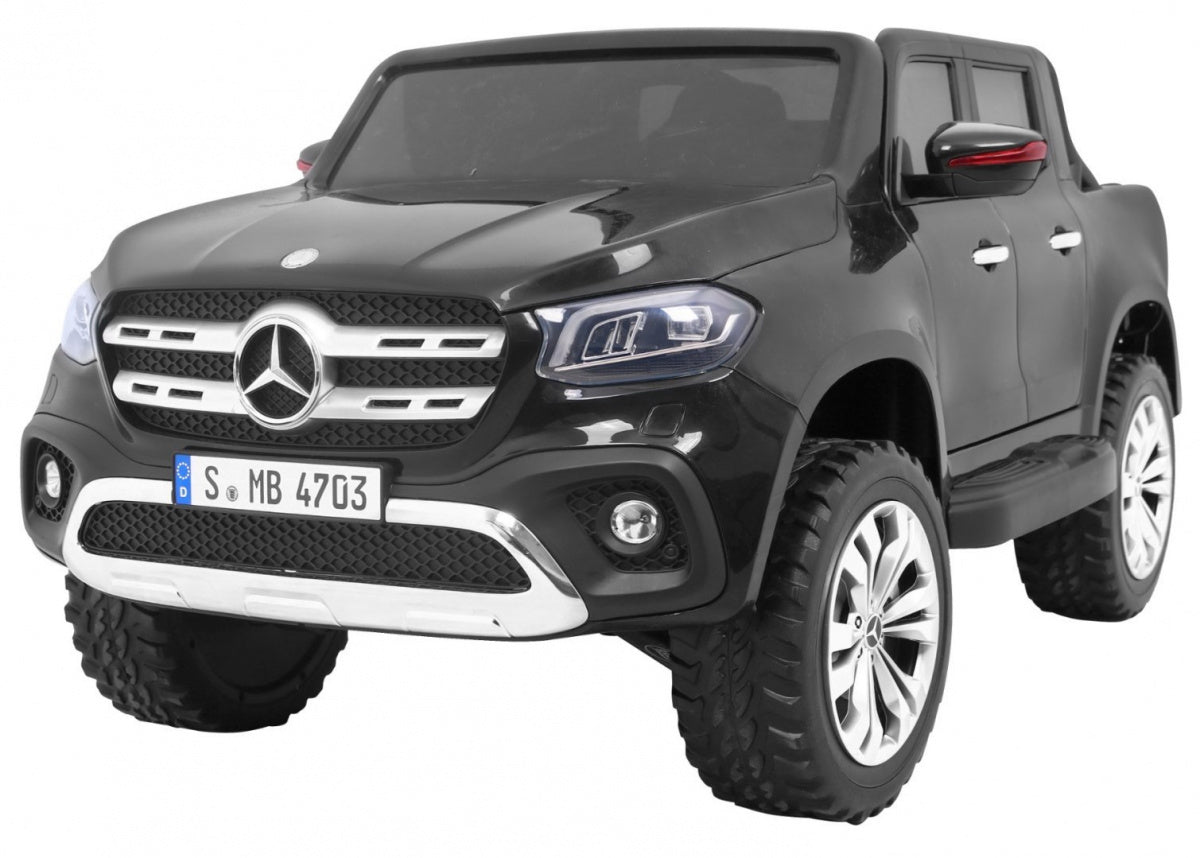 Licencirani auto na akumulator Mercedes Benz X-Class - crni