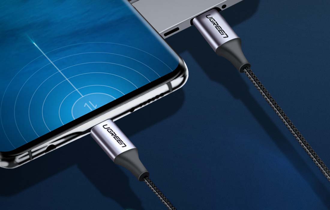 UGREEN US261 USB-C v USB-C 60W 2m črn