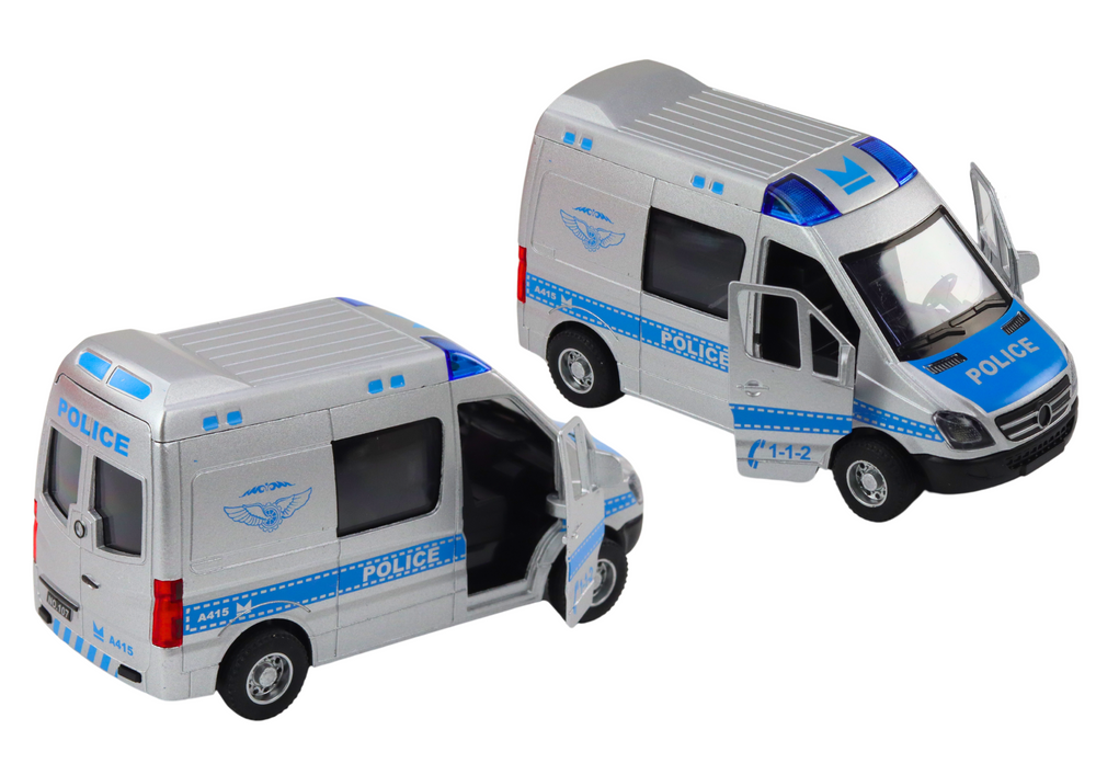 Policijski automobil, izrađen u mjerilu 1:32 - sivi