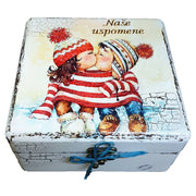 🎁 Škatla Spominov – Ohranite Najdražje Trenutke v Topli Zimski Zgodbi 🎁 Š165138