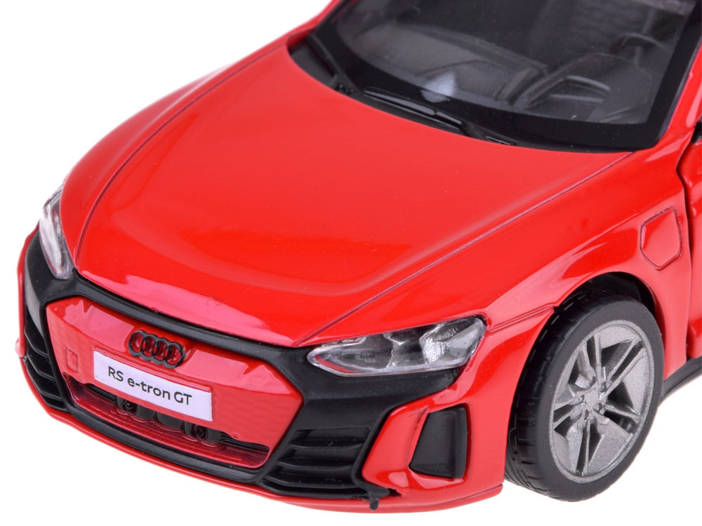 Metalni AUDI RS e-tron GT (1:36)