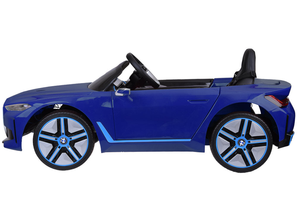 BMW i4 AKU 4×4 – plavi