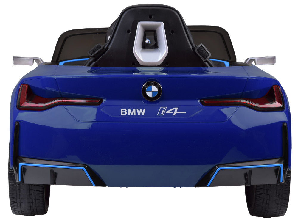 BMW i4 AKU 4×4 – plavi