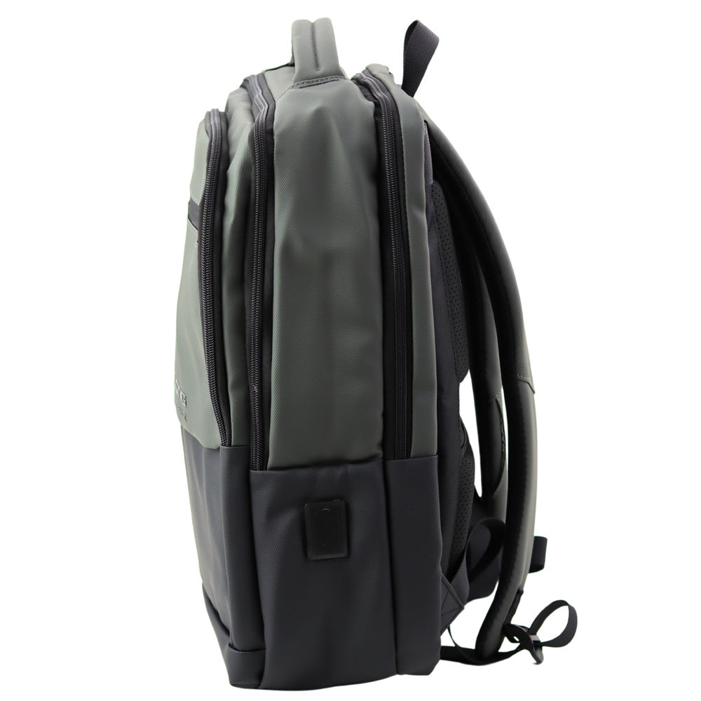 Poslovni i školski ruksak sa priključkom za USB 16L - crno/sivi