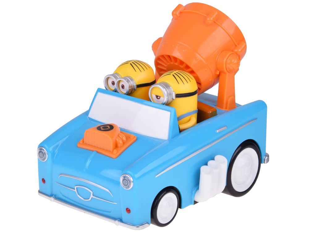 Minions u interaktivnom autiću
