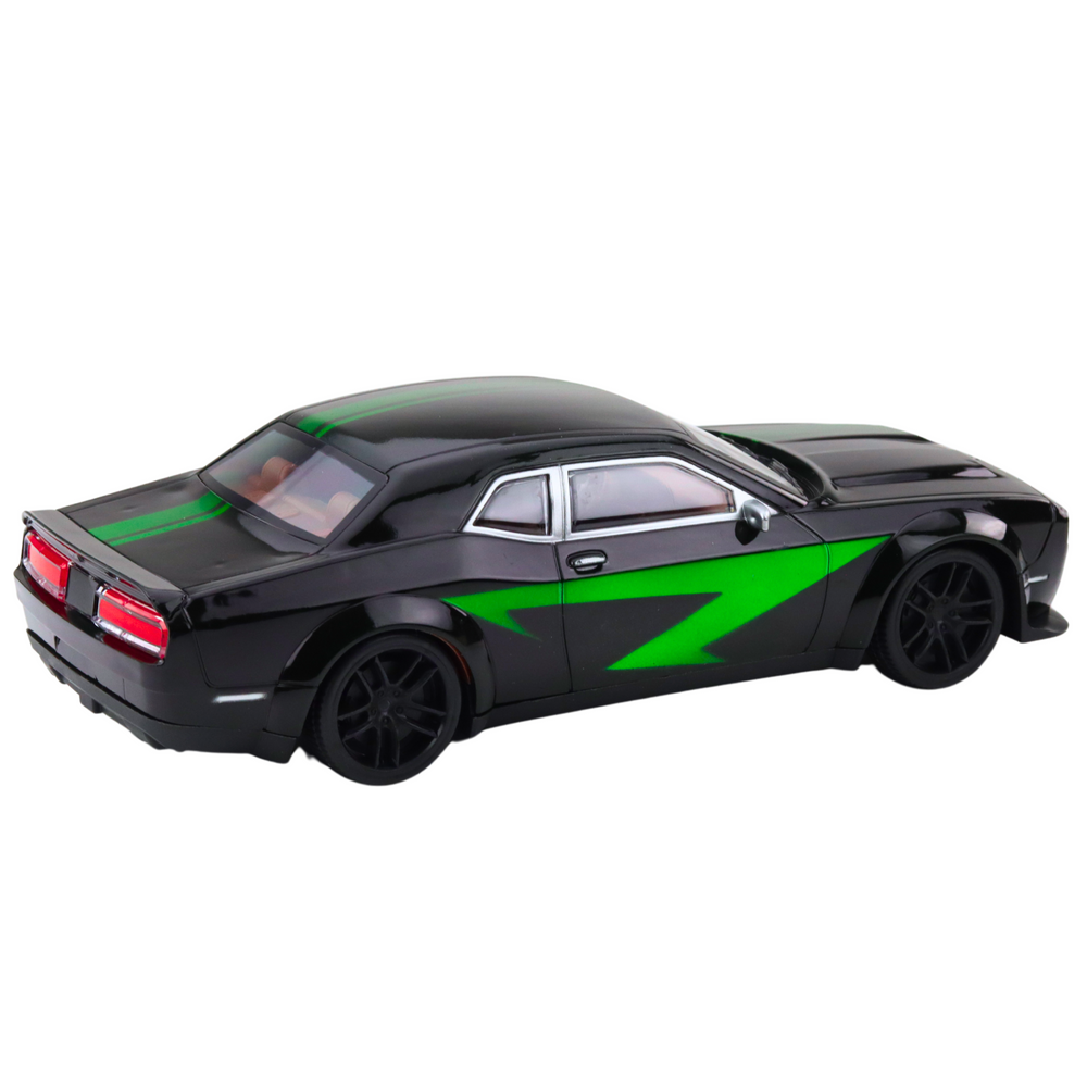 Sportski auto za igru s pogonom na stražnje kotače Glossy - 28 cm - crno/zeleni