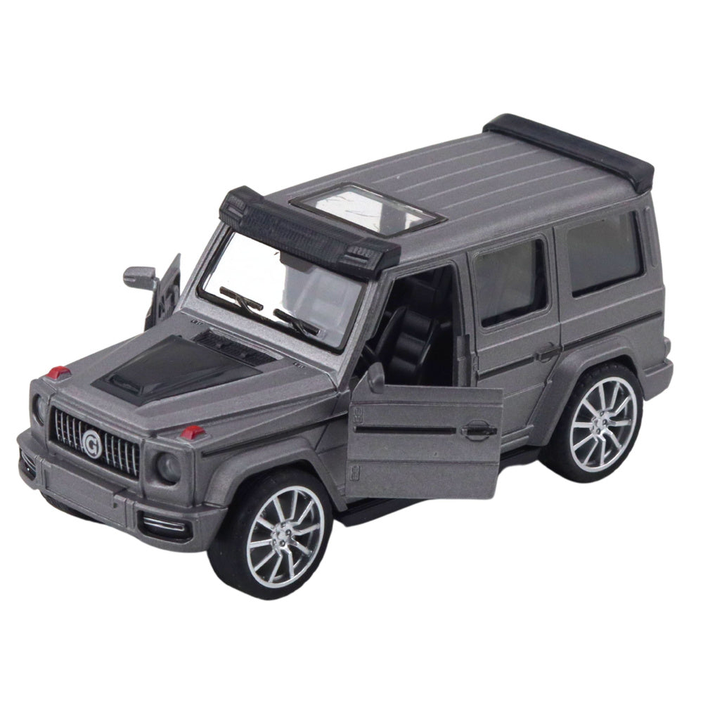 Metalni SUV auto na povlačenje 1:32 - boju šaljemo nasumično