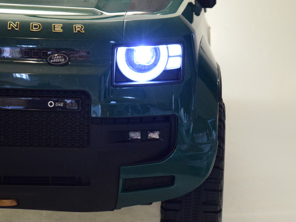 Land Rover Defender AKU 4×4 zeleni