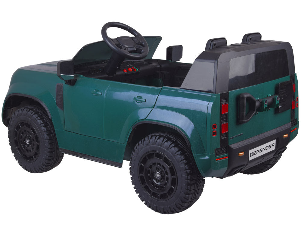 Land Rover Defender AKU 4×4 zeleni