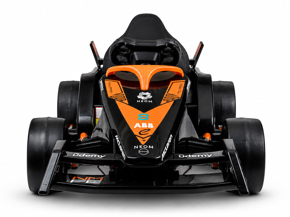 Formula E McLaren NEOM AKU