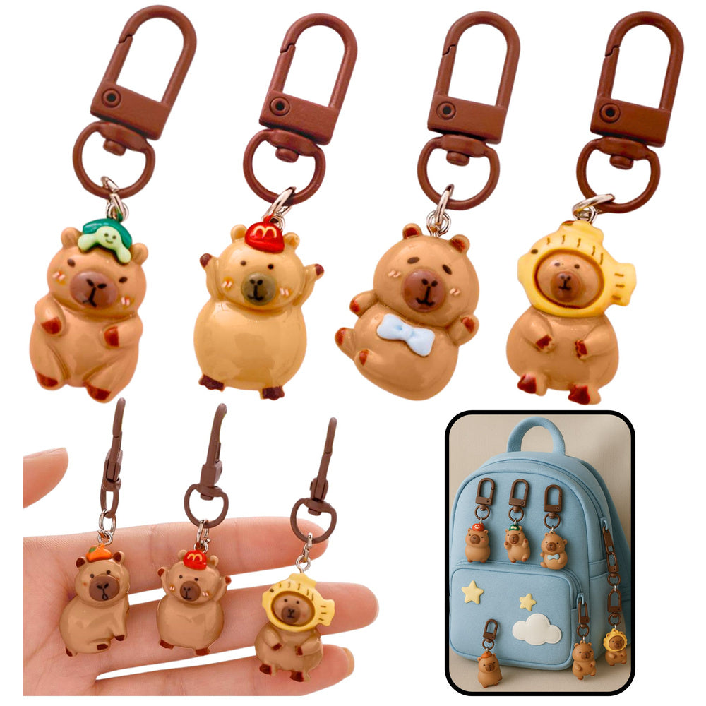 Set od 4 mini privjeska s motivom kapibare - 3 cm