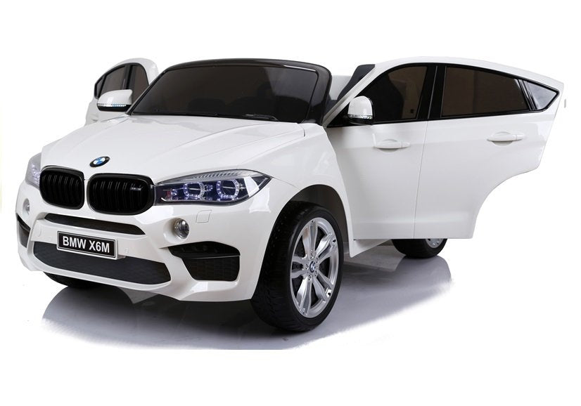 Licencirani auto na akumulator BMW X6M – dvosjed – bijeli