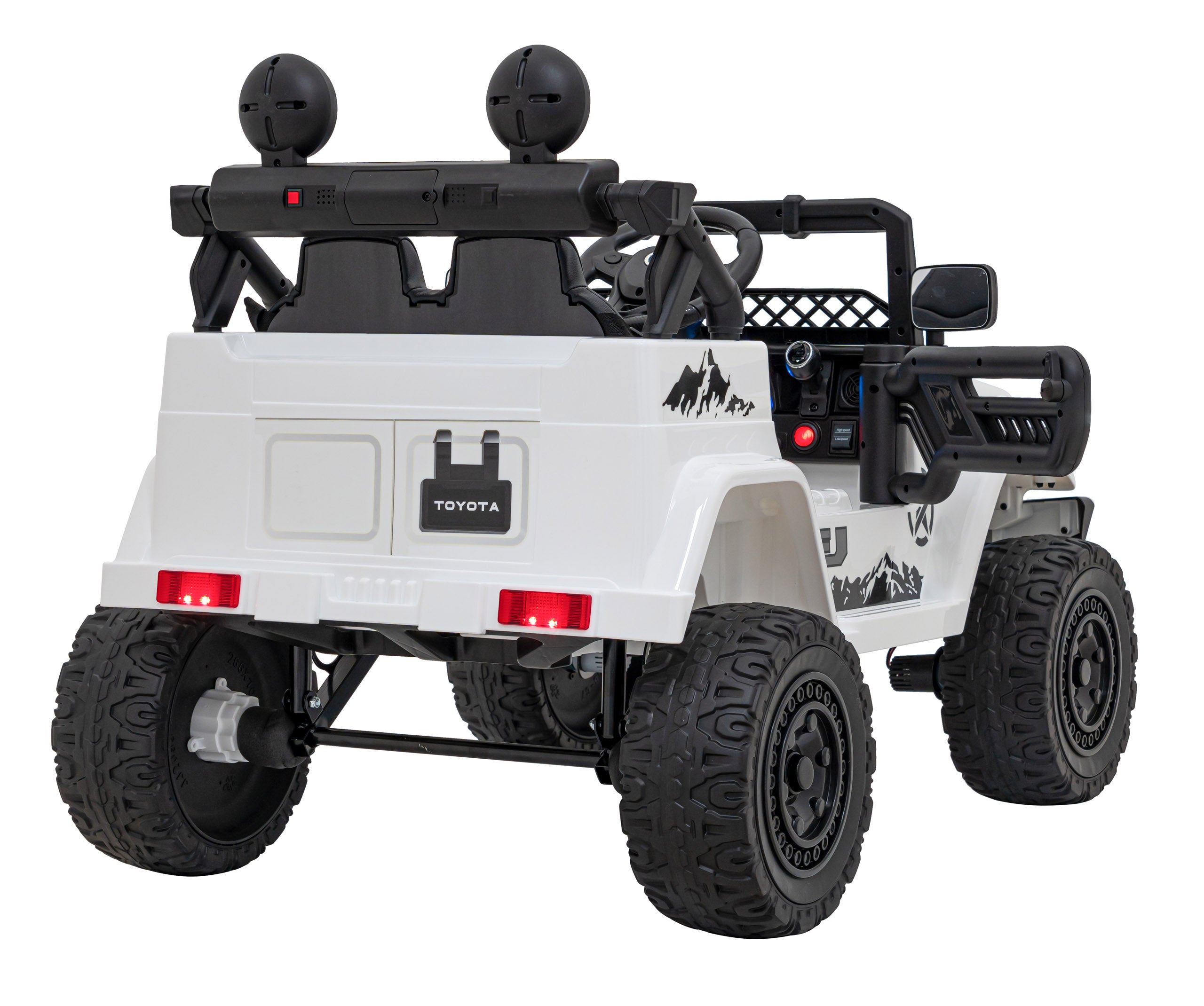 Licencirani auto na akumulator Toyota FJ Cruiser 4x4 - bijeli