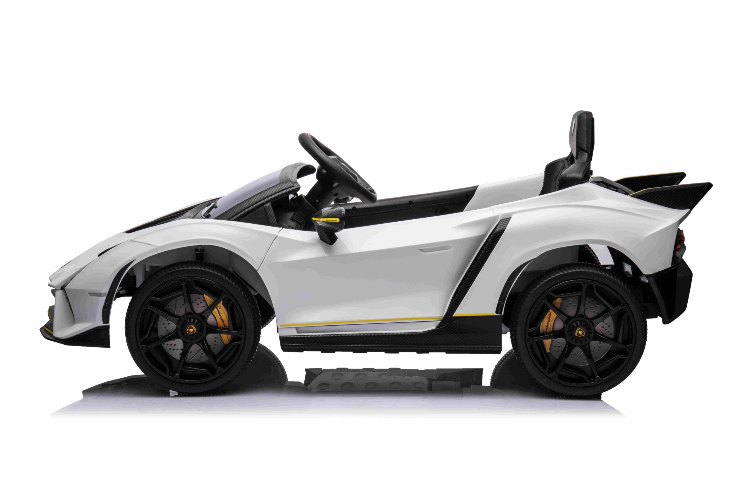 Licencirani auto na akumulator Lamborghini Invencible - bijeli