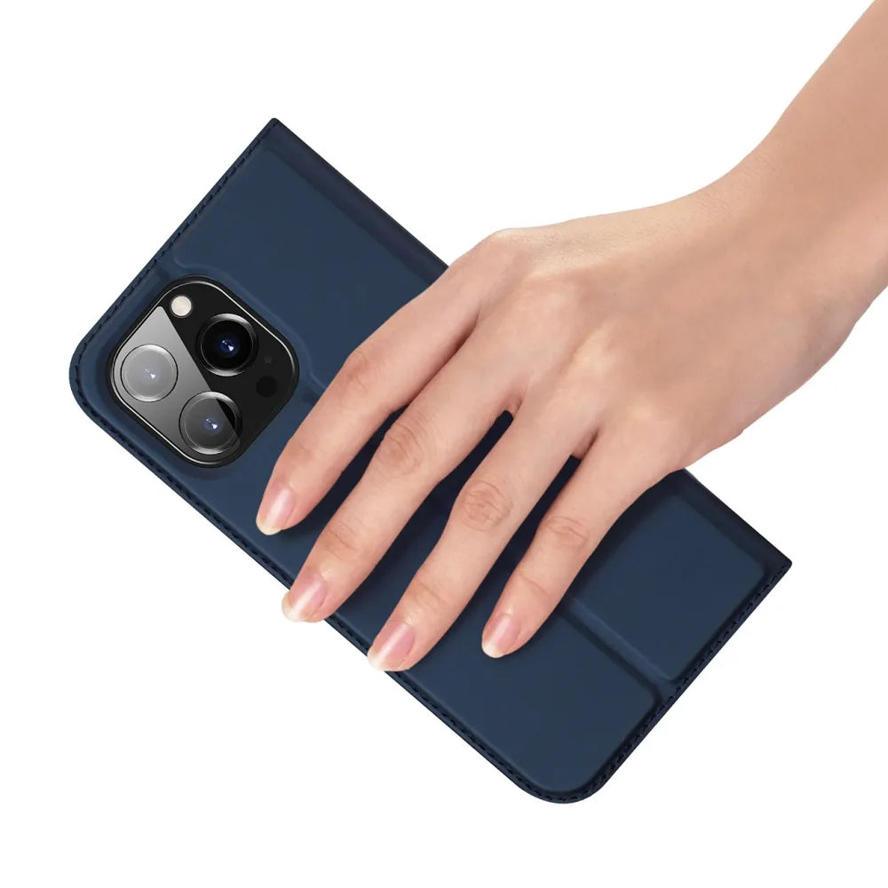 DUX DUCIS Skin Pro – Gladka usnjena torbica za Apple iPhone 15 modra