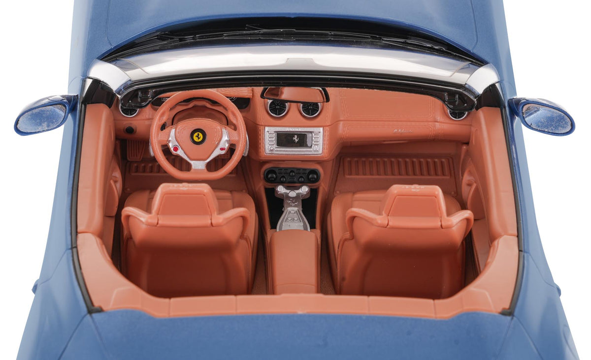 Licencirani auto na daljinsko upravljanje 1:12 Ferrari California RASTAR - plavi