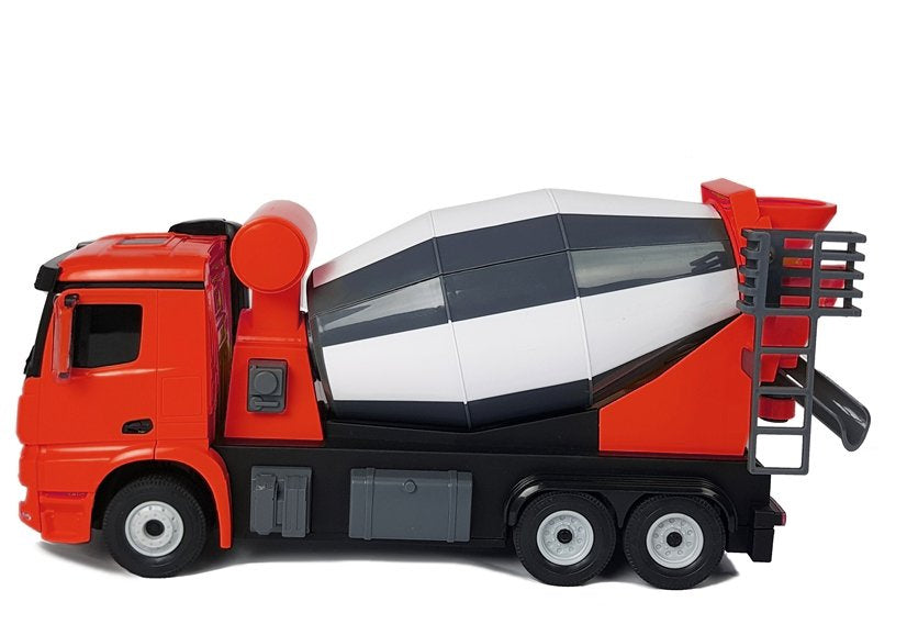 Kamion na daljinsko upravljanje R/C Mercedes-Benz Arocs Rastar 1:14 - crveni