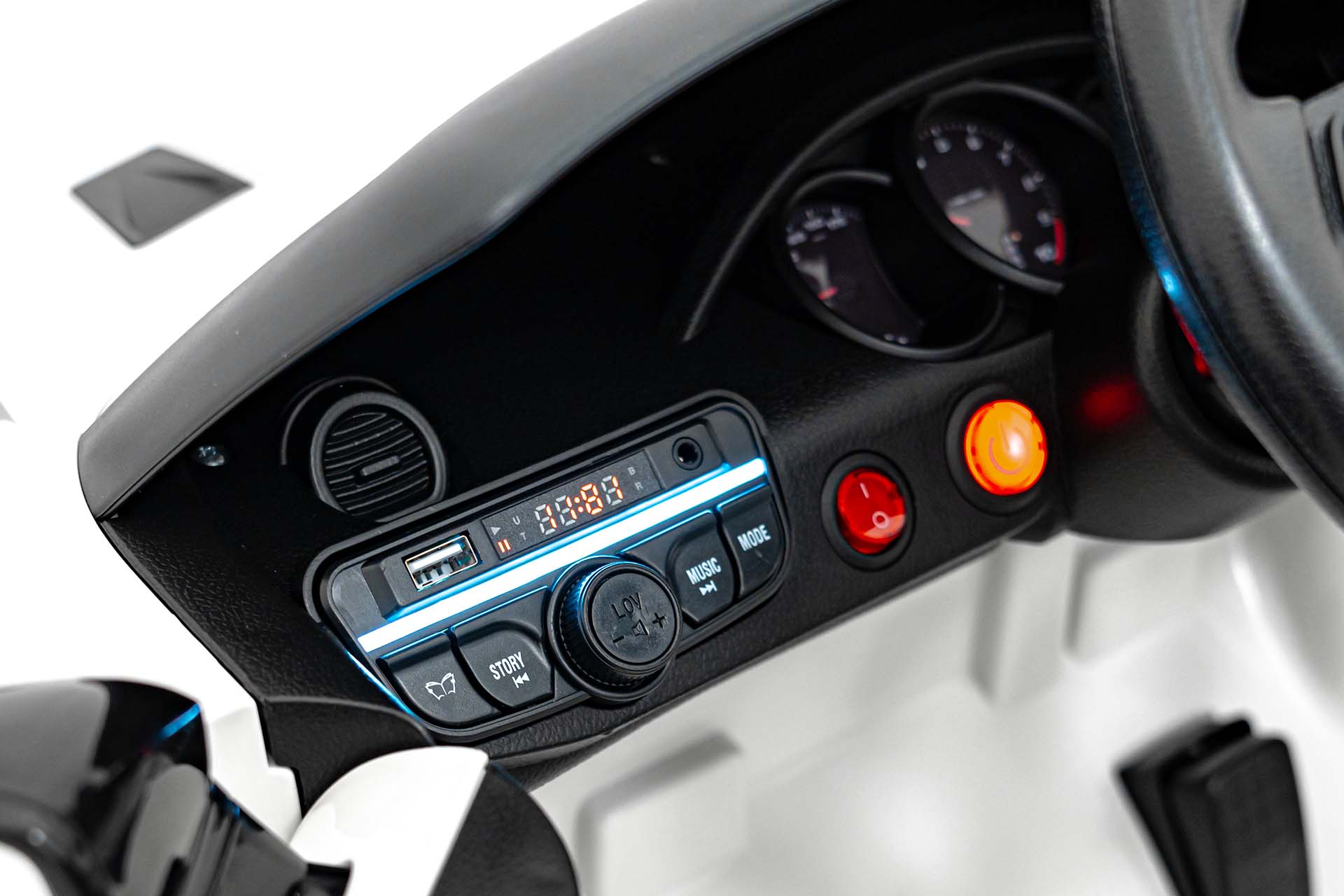 Licencirani auto na akumulator Porsche 718 - bijeli/lakirani