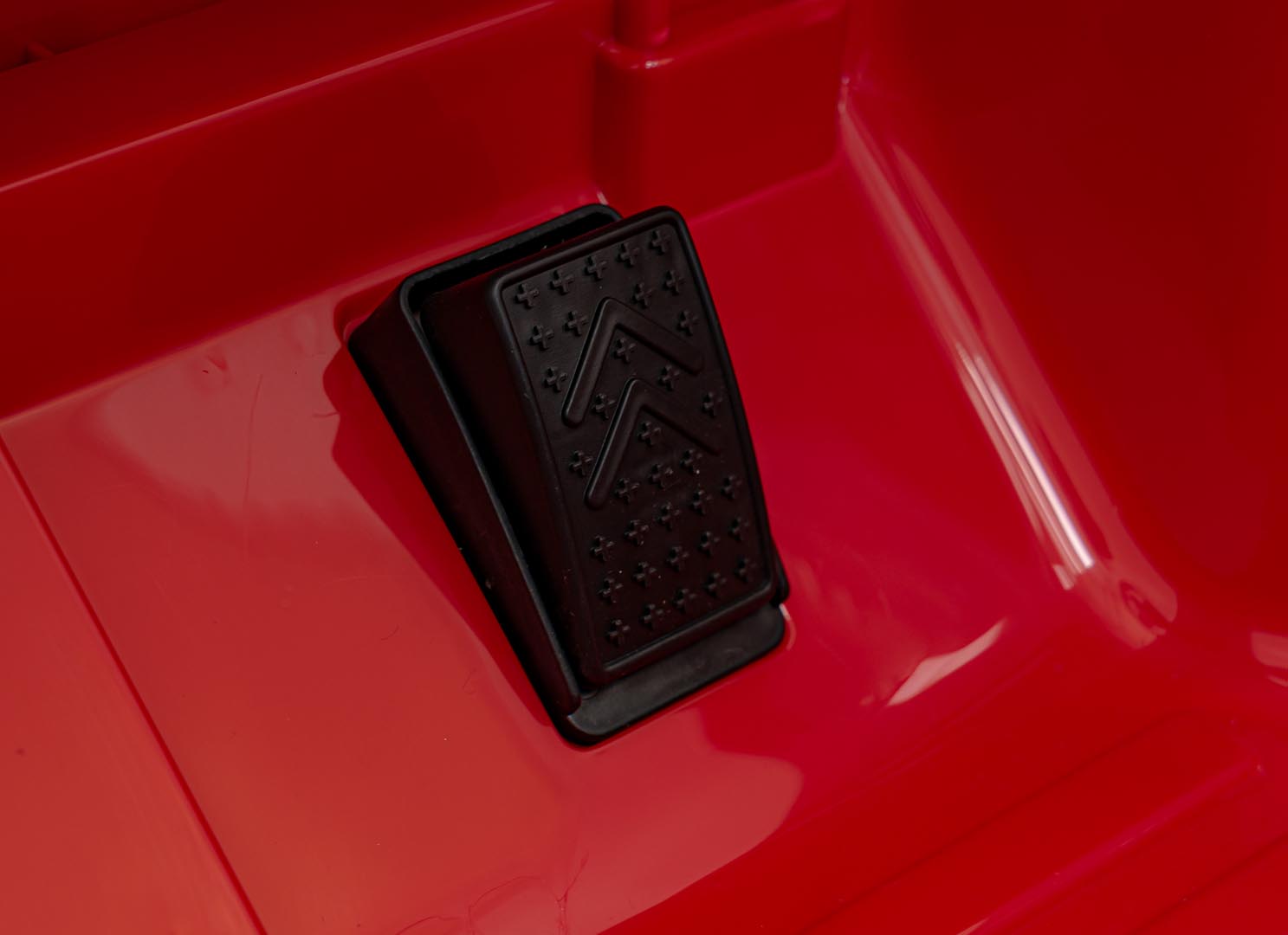 Auto na akumulator OFF ROAD 4x4 SPORT - crveni