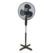 Ventilator sa postoljem, kombinira funkcionalnost, dizajn i performanse u jednom uređaju