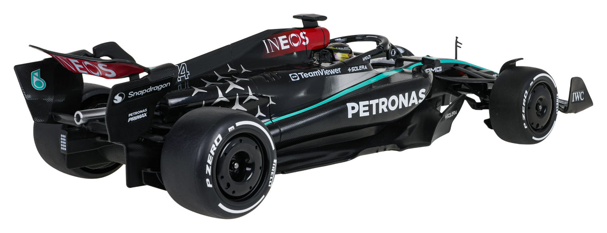 Licencirana formula na daljinsko upravljanje 1:12 Mercedes-AMG F1 W15 E Performance - crno/bijela