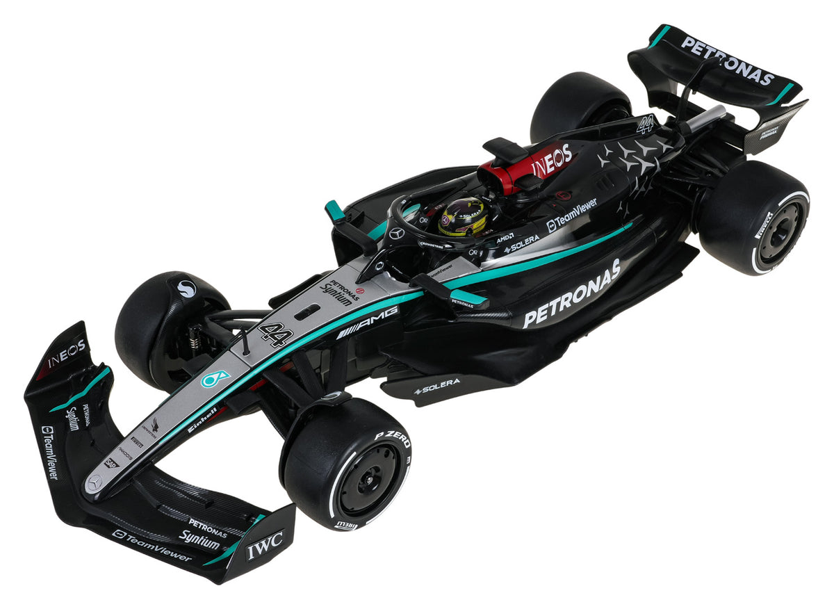 Licencirana formula na daljinsko upravljanje 1:12 Mercedes-AMG F1 W15 E Performance - crno/bijela