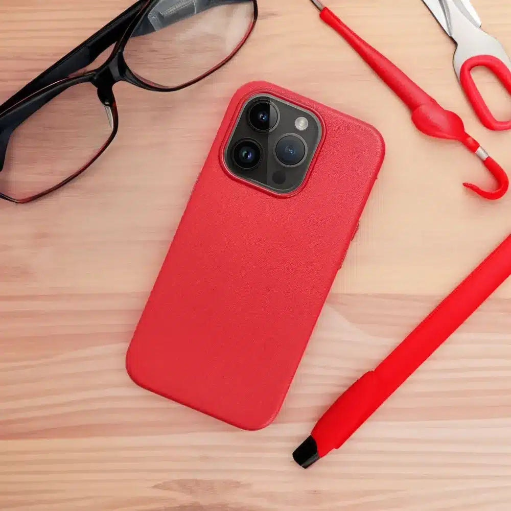 Usnjena prevleka Mag Cover, združljiva z MagSafe, za iPhone 15, rdeča