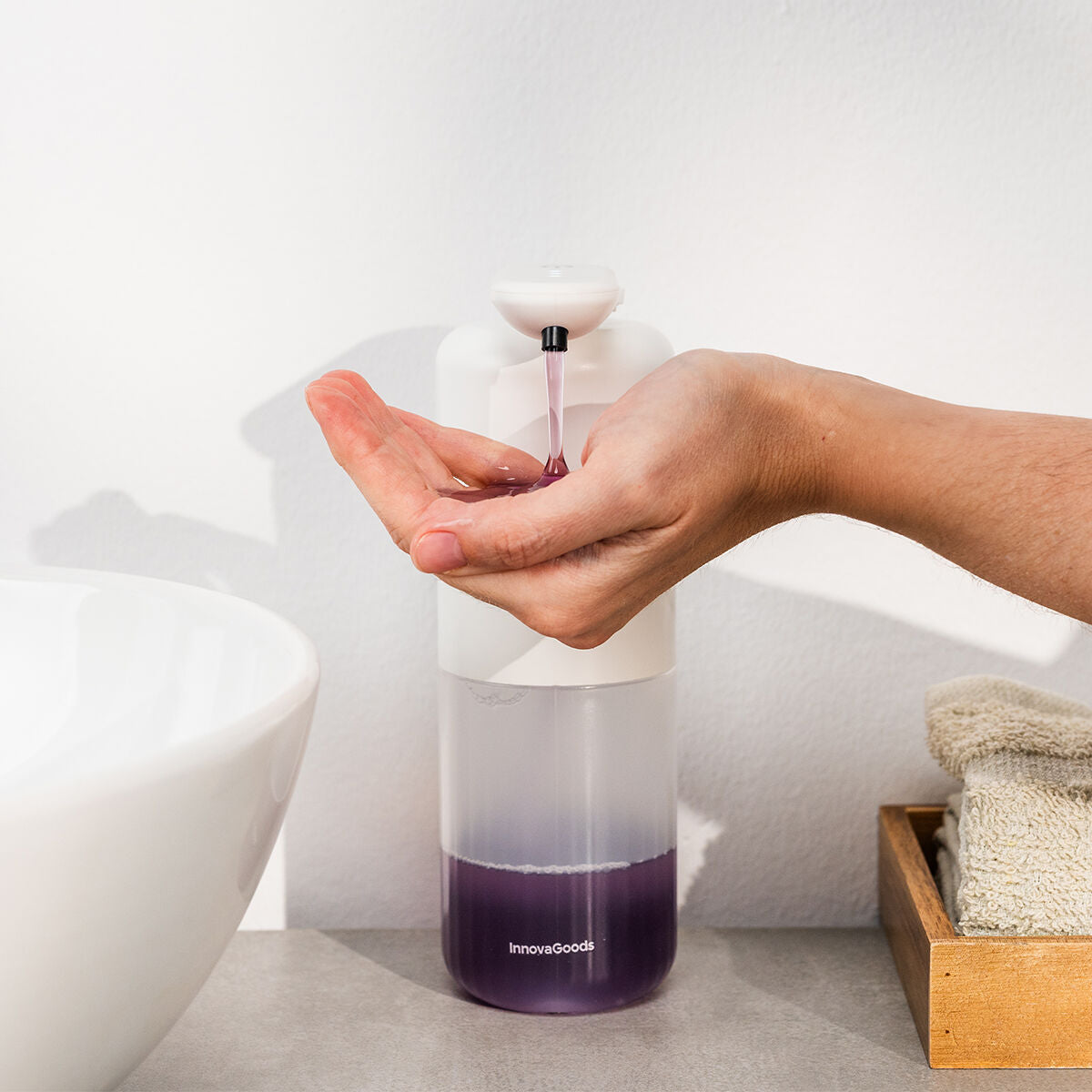 Set Dozator Paste za Zube sa Držačem Četkica i Automatski Dozator Sapuna InnovaGoods