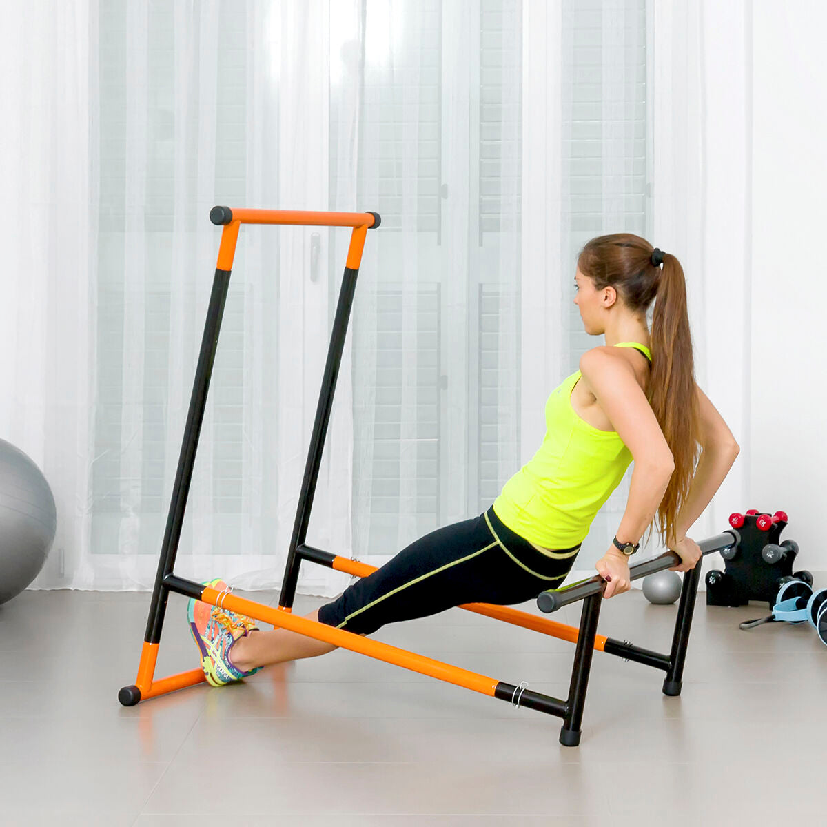 Paket stanica za zgibove fitness, sportski pojas efekt saune i vodič za vježbe InnovaGoods