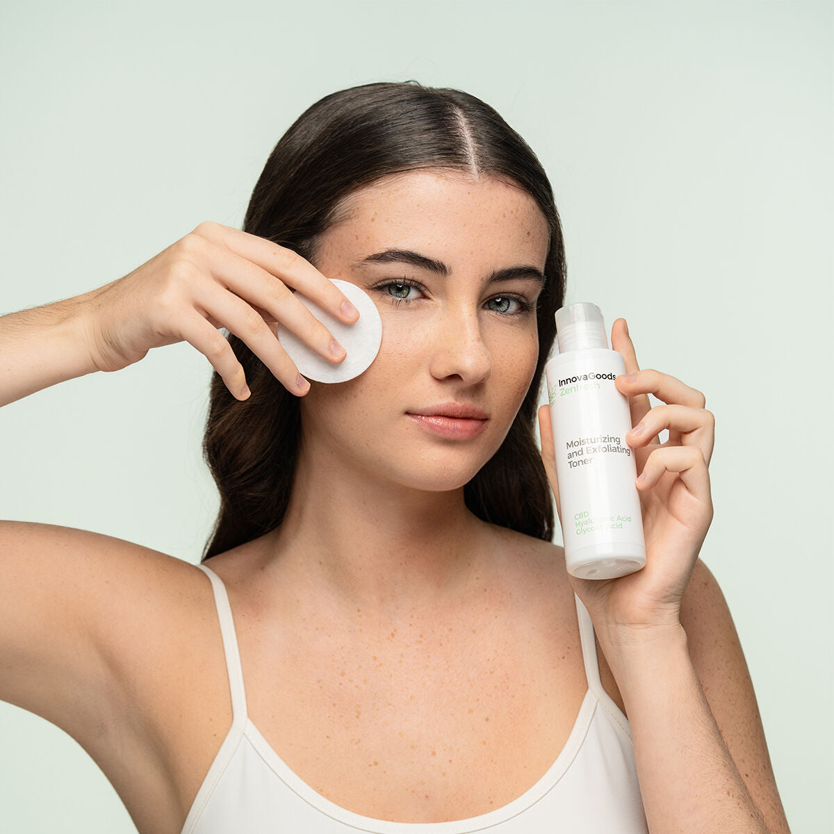 Paket električna sauna za lice, CBD gel za čišćenje lica Zenpure 200 ml i tonik CBD Zenfresh 150 ml InnovaGoods