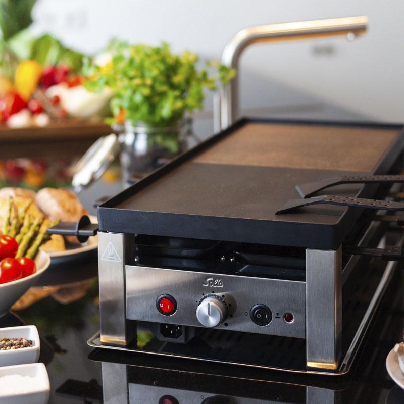 Solis 5 in 1 Table Grill for 8 table grill