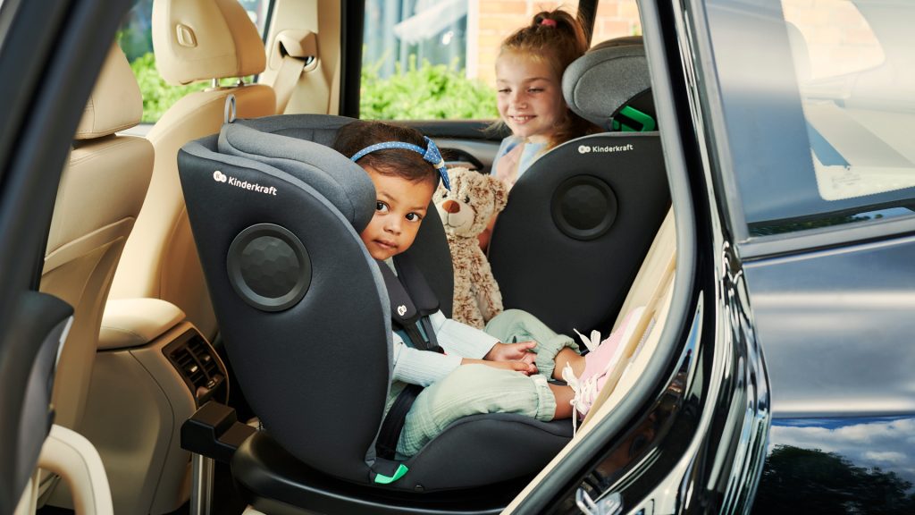 Kinderkraft I-360 i-Size autosjedalica 0-36 kg (40-150 cm), crna