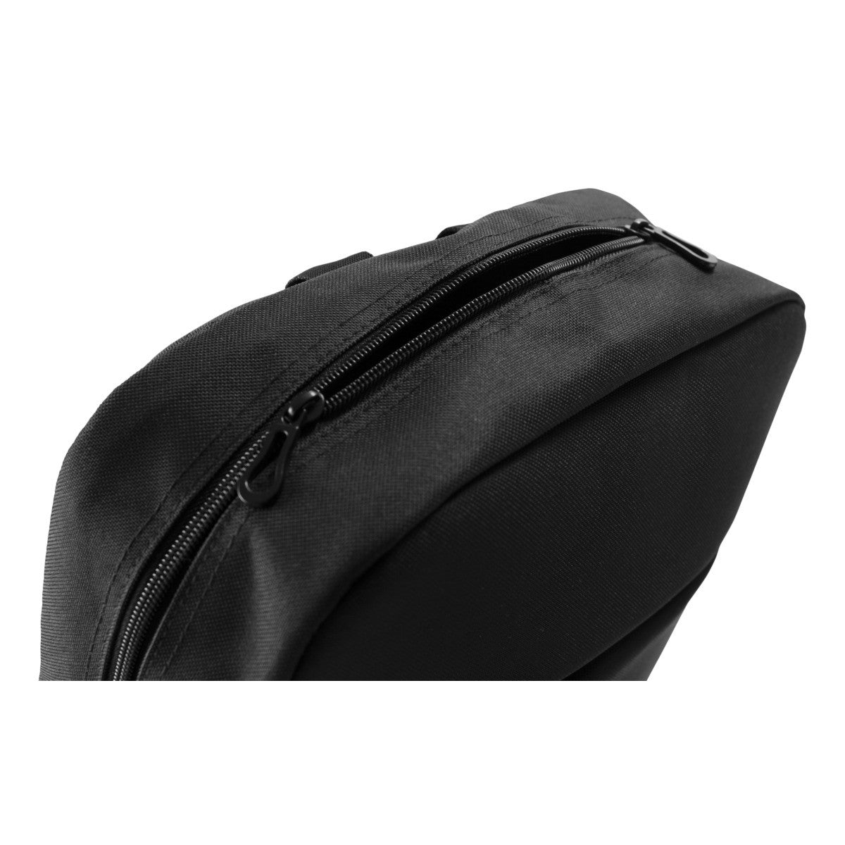 DELTACO Laptop backpack, for laptops up to 15.6", polyester, black