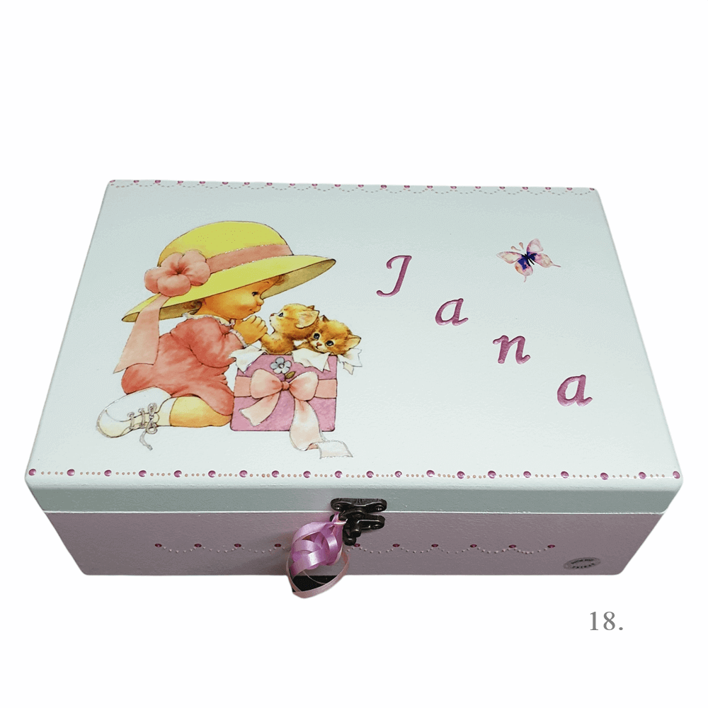 Škatla spominov personalizirana z imenom - darilo za rojstvo, krst ali rojstni dan otroka - 18. 20x30x10cm - 15455